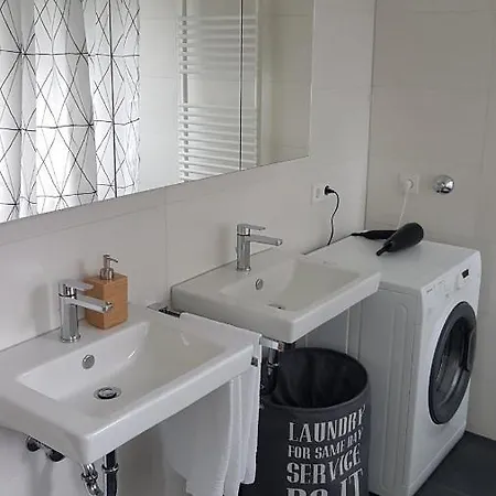 2 Kaiserstuhl Deluxe Bei Freiburg *