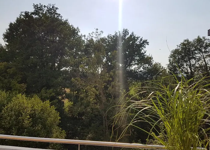 2 Kaiserstuhl Deluxe Bei Freiburg March